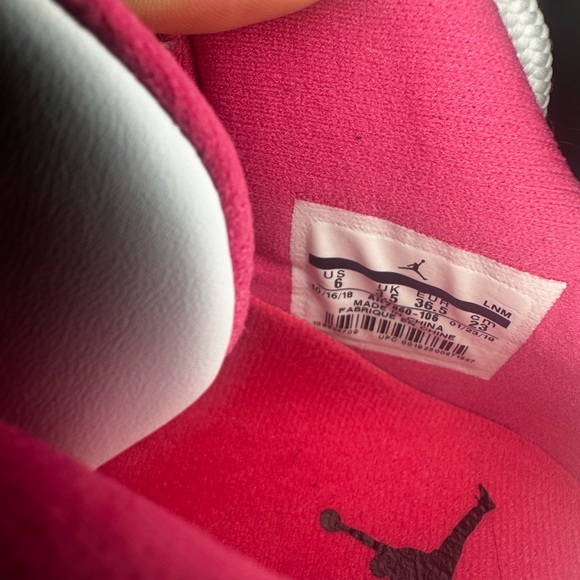 Jordan 11 Retro Low - Picture 3 of 10